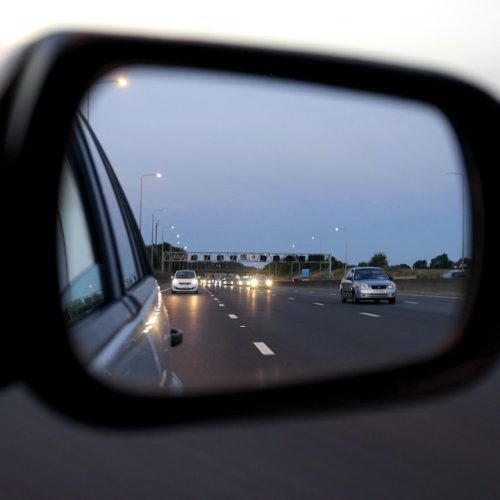 Wypożyczenie samochodu – wygodny i elastyczny sposób na podróżowanie